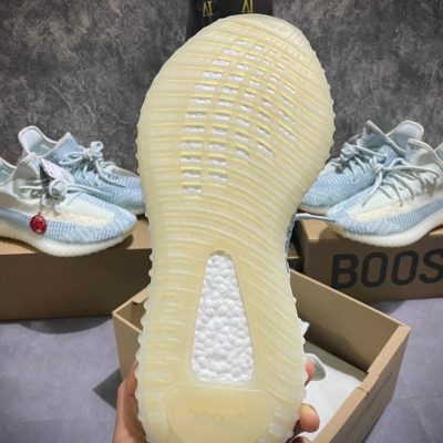 Legit Check Yeezy Cream White Turn Yellow Giày Adidas Yeezy Boost