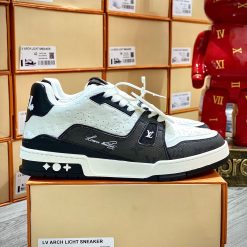 Giày Louis Vuitton LV Trainer #54 White Black Signature Best Quality 01