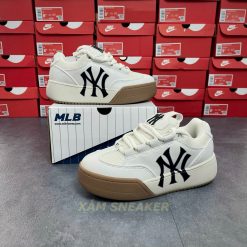 Giày MLB Chunky Wide New York Yankees Cream White Like Auth