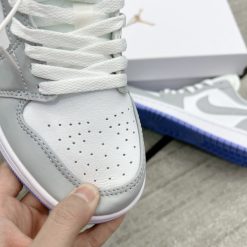 Giay-Nike-Air-Jordan-1-Low-Wolf-Grey (6)