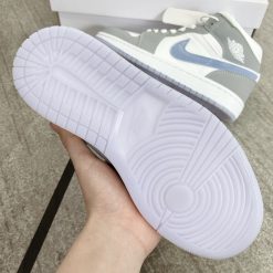 Giay-Nike-Air-Jordan-1-Mid-Wolf-Grey-Aluminum (7)