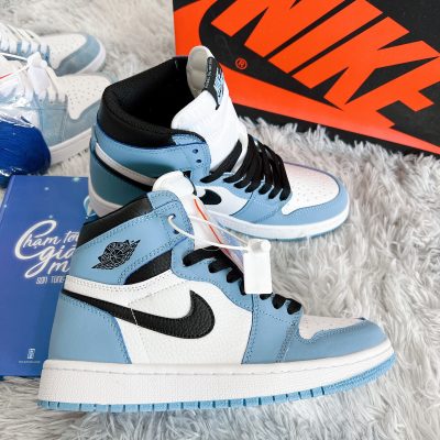 Giay-Nike-Air-Jordan-1-Retro-High-University-Blue (2) Giay-Nike-Air-Jordan-1-Retro-High-University-Blue (2)