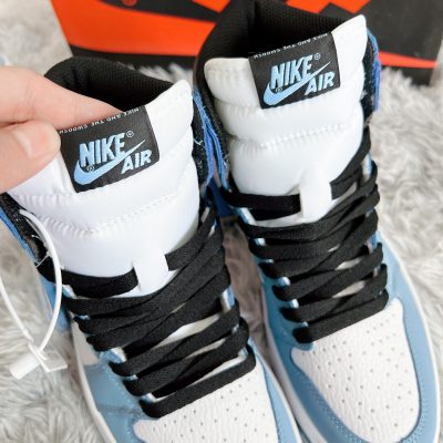 Giay-Nike-Air-Jordan-1-Retro-High-University-Blue (6) Giay-Nike-Air-Jordan-1-Retro-High-University-Blue (6)