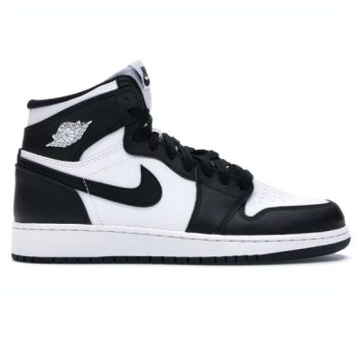 Jordan-1-Retro-Black-White-like-auth