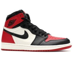 Nike-Air-Jordan-1-Retro-High-Og-Bred-Toe-replica-800x650