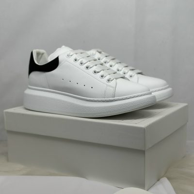 chuyengiaysneaker-com-giay-mc-queen