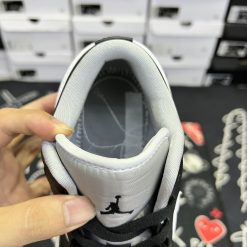 chuyengiaysneaker-com-giay-sneaker-nike-air-jordan1-low-v3-mui-xam-sieu-cap44