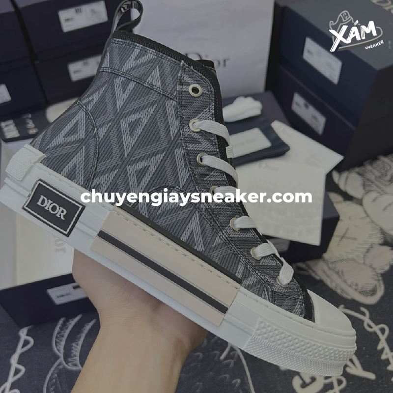 Giày Dior Rep 1:1 là gì?