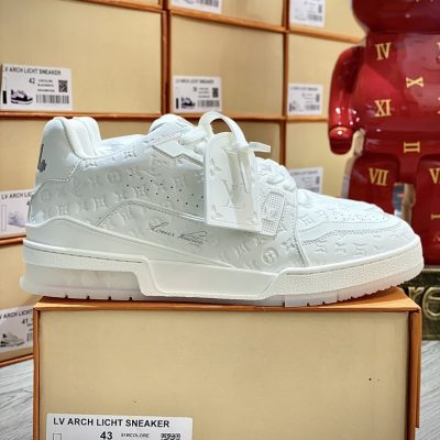 Giày Louis Vuition Trainer Trắng Best Quality
