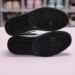 Giày Nike Air Jordan Low 1 Panda Black White Like Auth