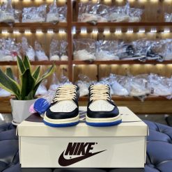 Giày Nike Air Jordan 1 Low Travis Scott Extragment Siêu Cấp