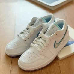 Giày Nike Air Jordan Low Se Dare To FLy Like Auth
