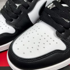 Giày Nike Air Jordan  1 High Panda Like Auth
