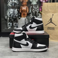 Giày Nike Air Jordan  1 High Panda Like Auth