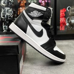 Giày Nike Air Jordan  1 High Panda Like Auth