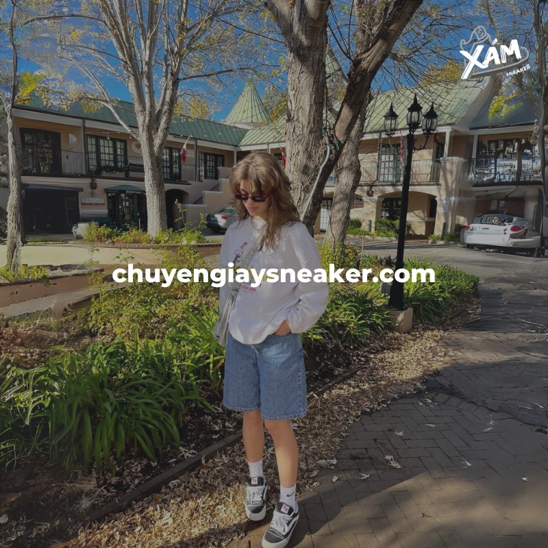 phối giày vans với áo sơ mi