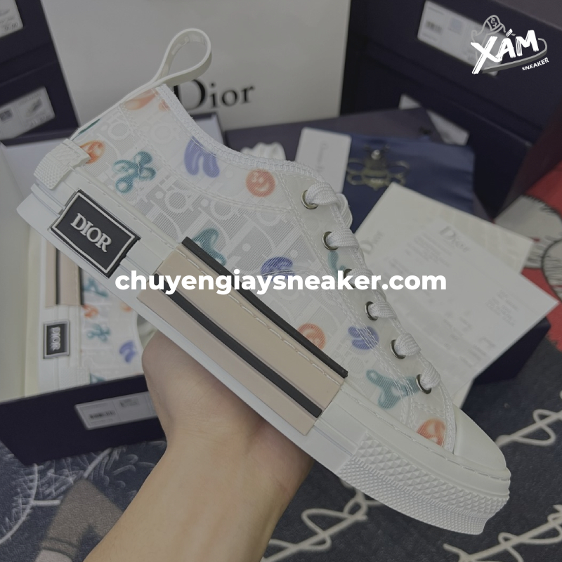 Mua giày ở đâu chất lượng và uy tín?